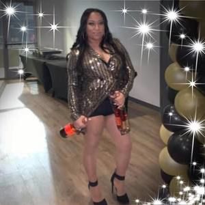 Meet your Posher, Aquarius